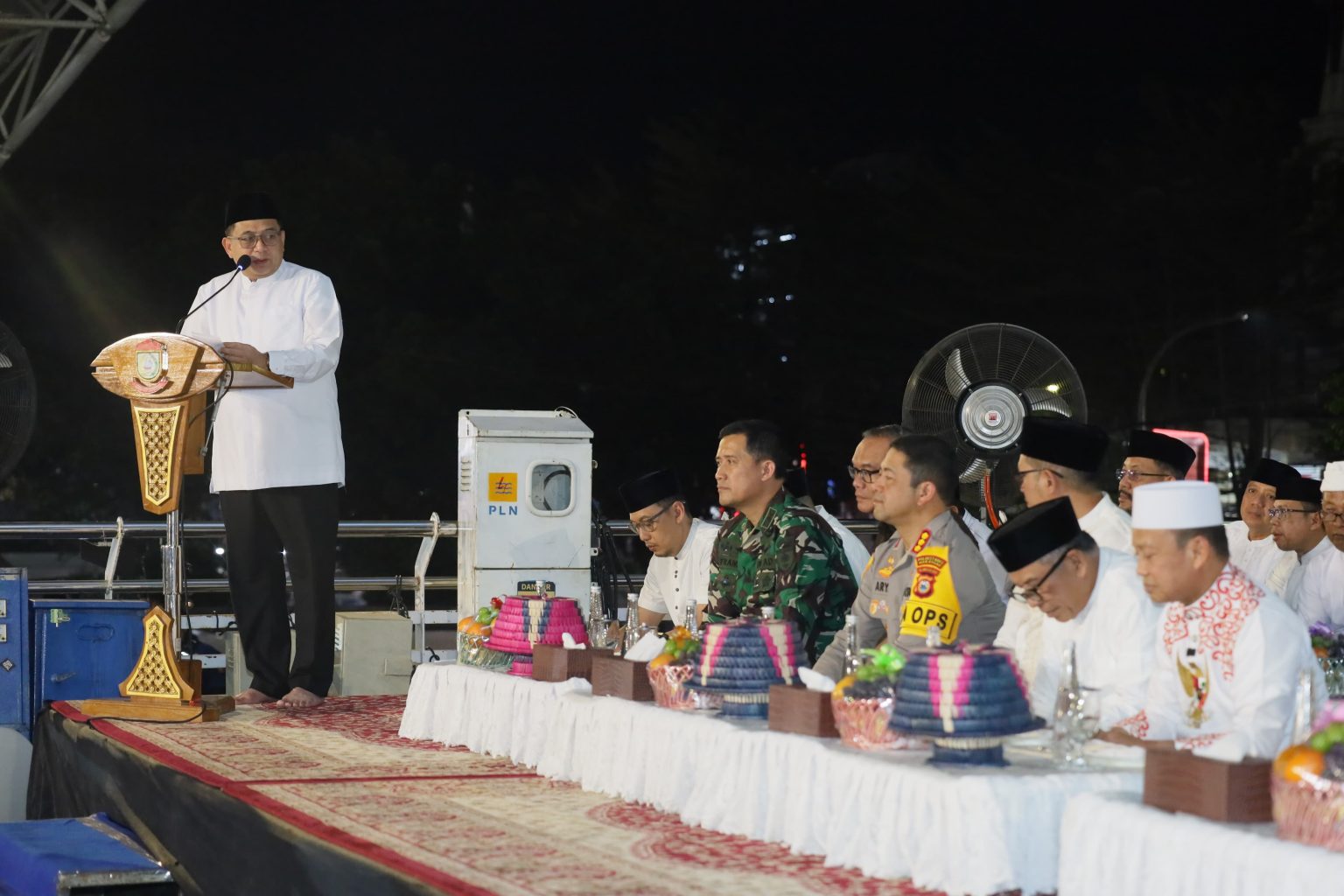 Munafri-Arliyah Pimpin Doa Bersama, 6 Agama Satukan Harapan di Karebosi Makassar